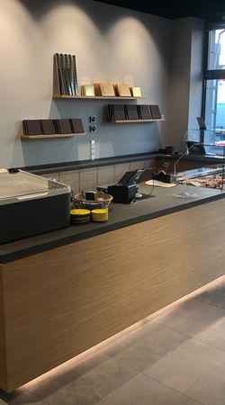 Ladenbau | mym-Berlin | Möbel nach Maß vom Tischlermeister